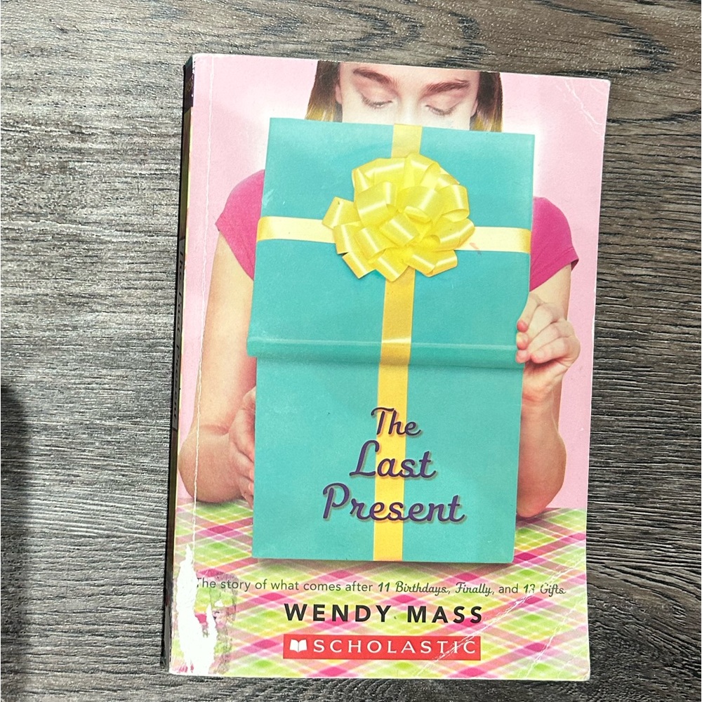 Scholastic The last present book